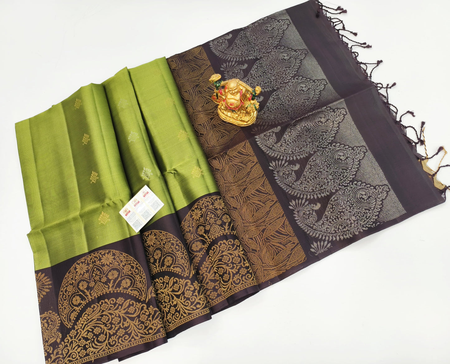 Kanjeewaram Curated Style 23