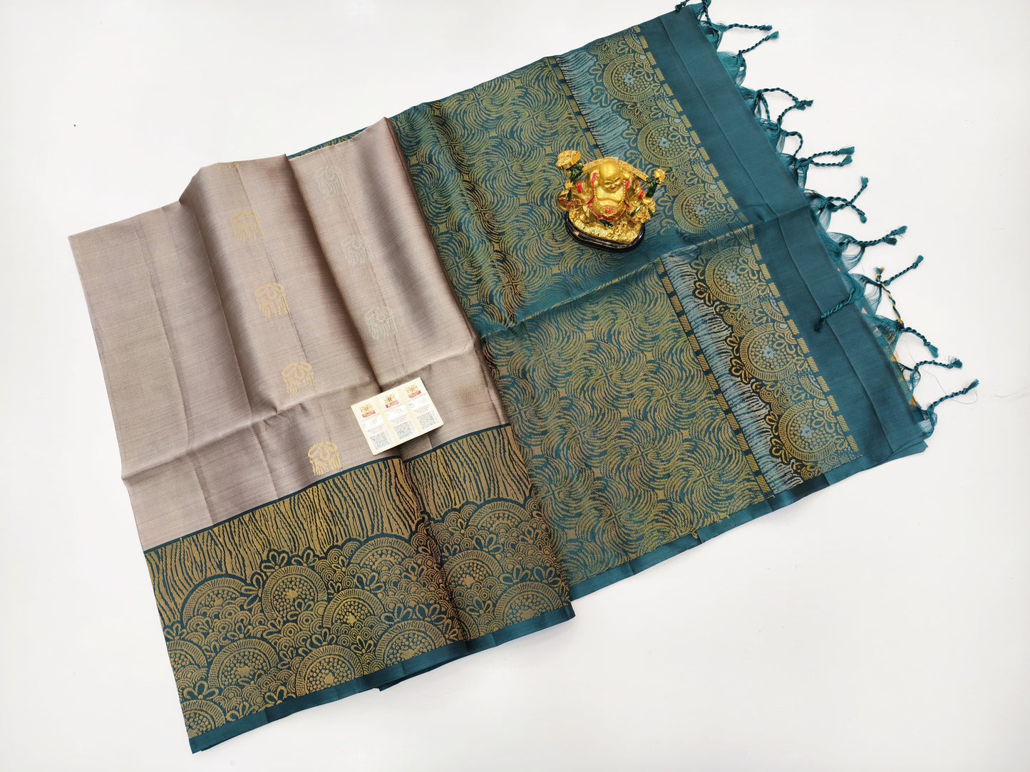 Kanjeewaram Bespoke Style 82