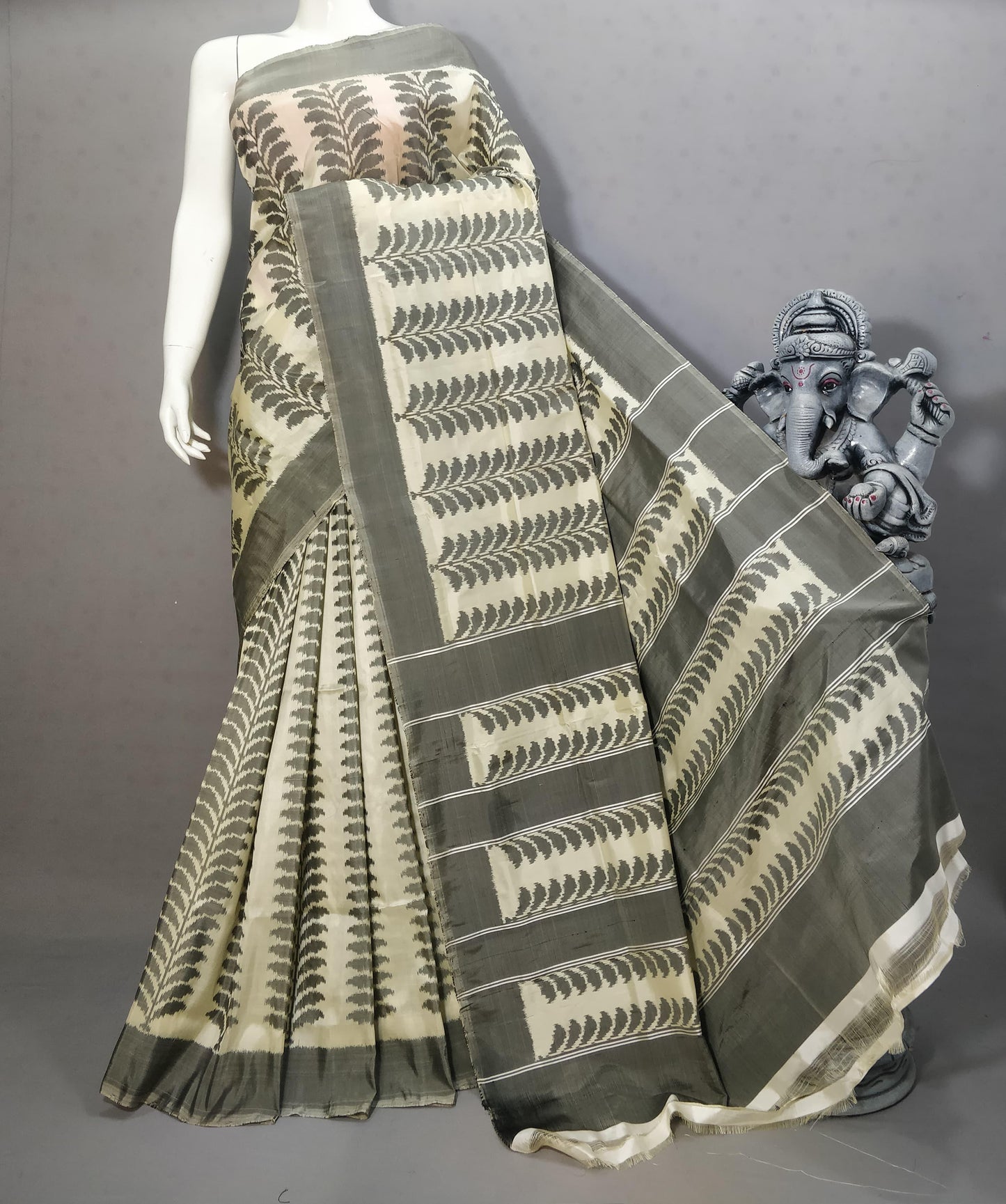Pochampalli Style 23