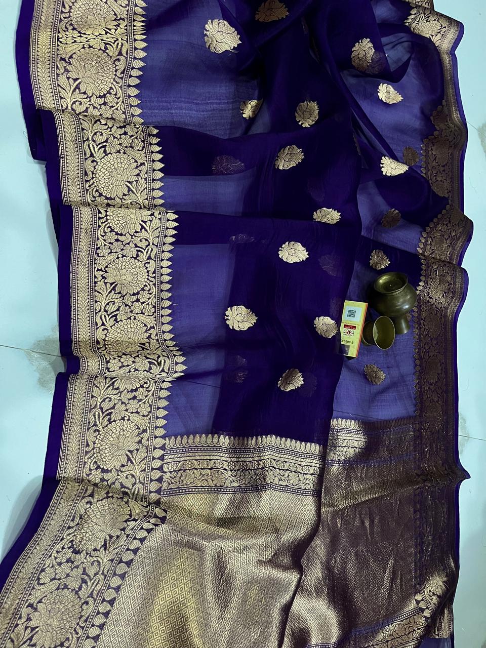 Benaras Kora Organza 5