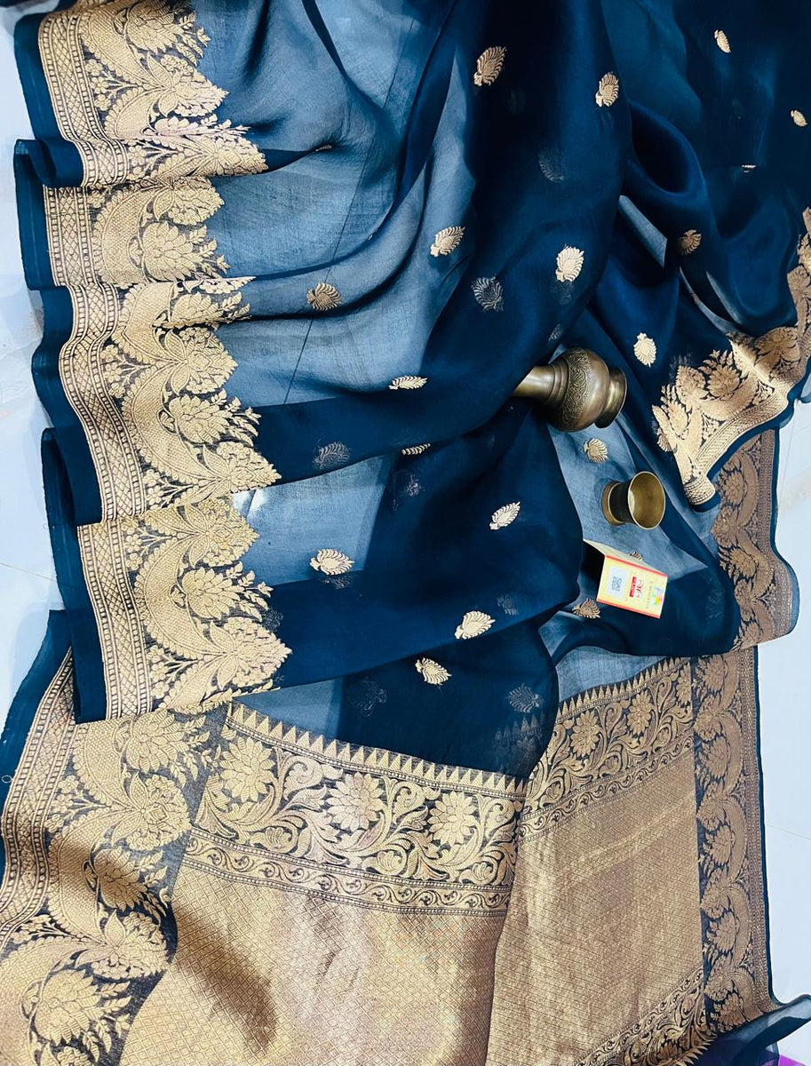 Benaras Kora Organza 8