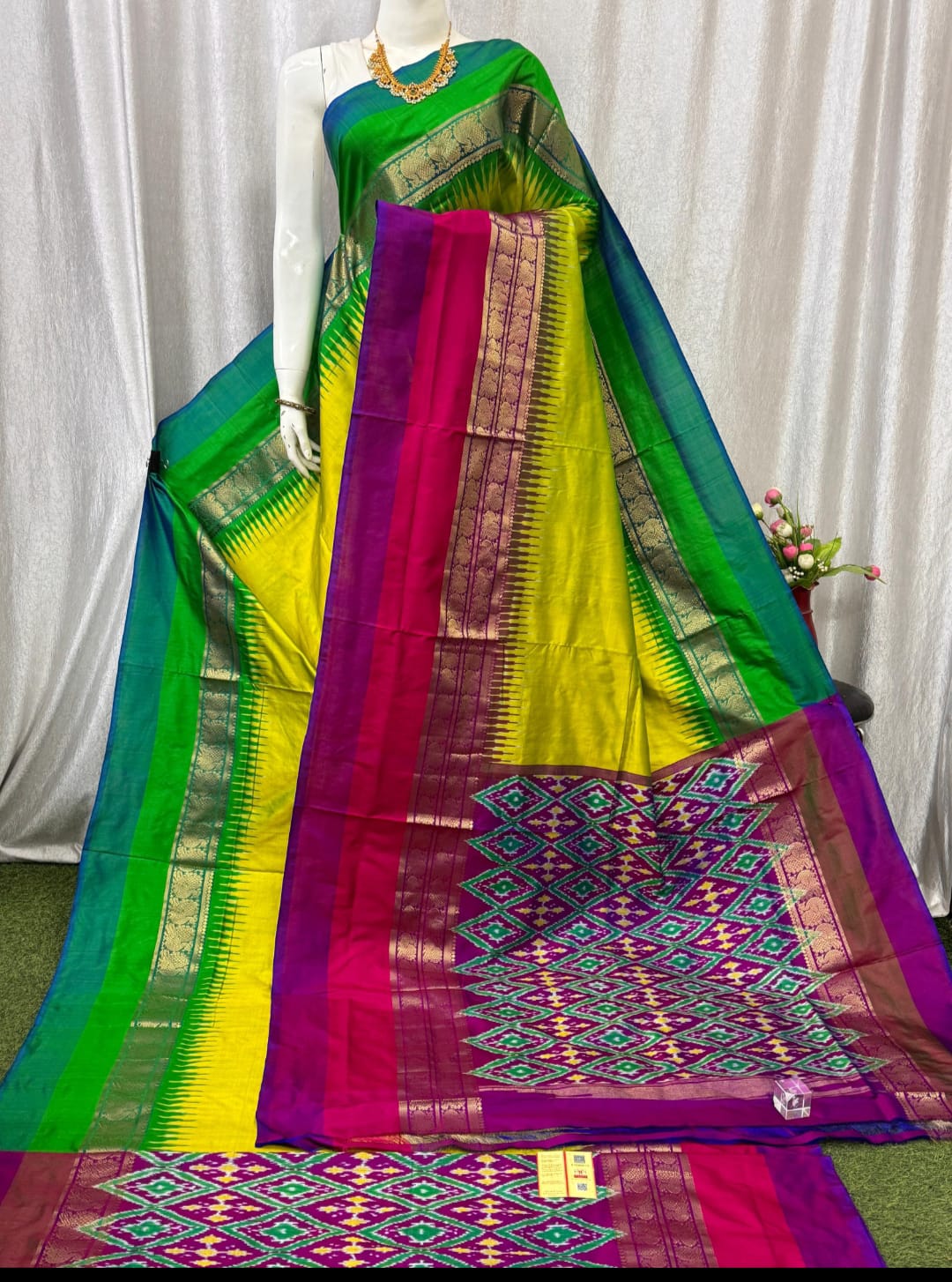 Pochampalli Bespoke Style 1