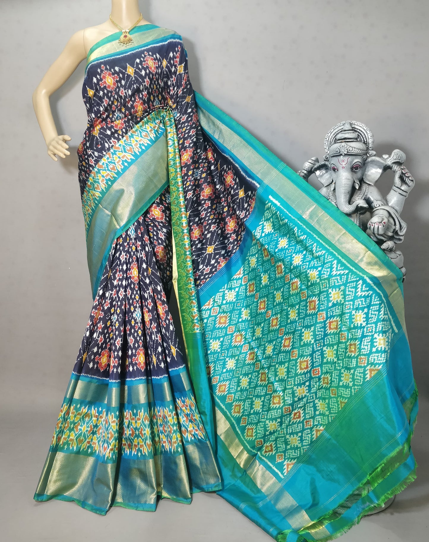 Pochampalli Curated Style 13